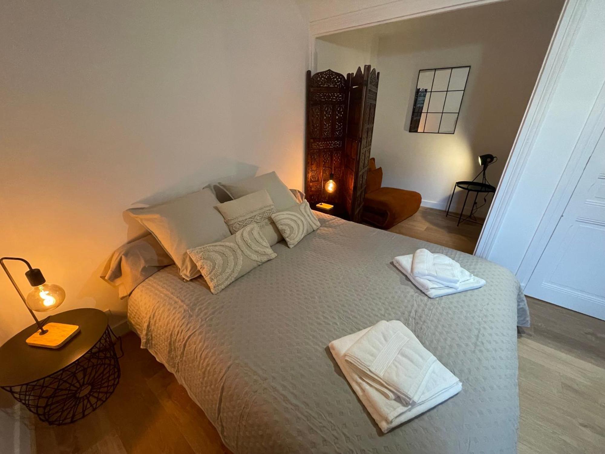 Aux Portes Du Mont Anis Le Puy-en-Velay Kamer foto