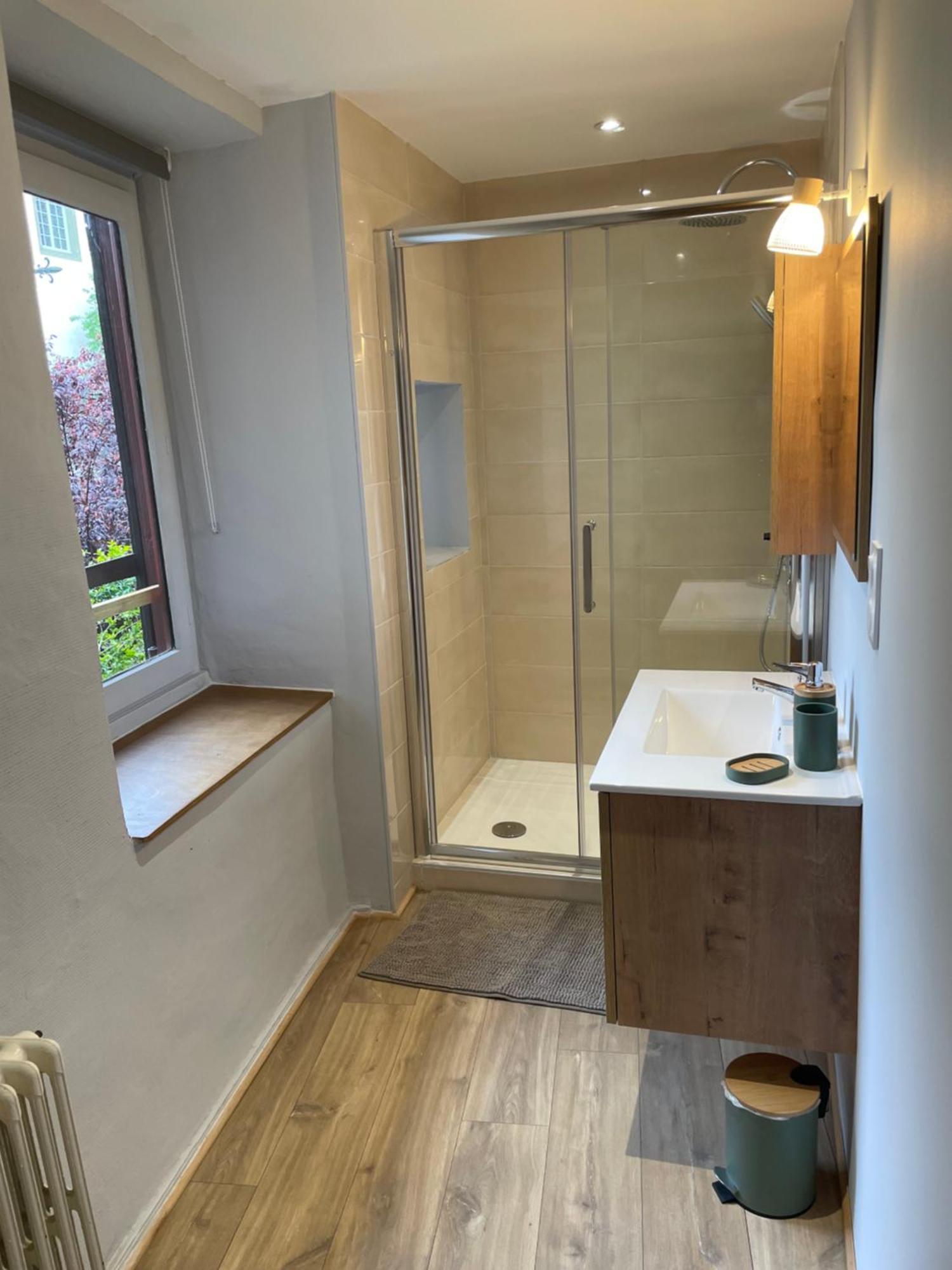 Aux Portes Du Mont Anis Le Puy-en-Velay Kamer foto