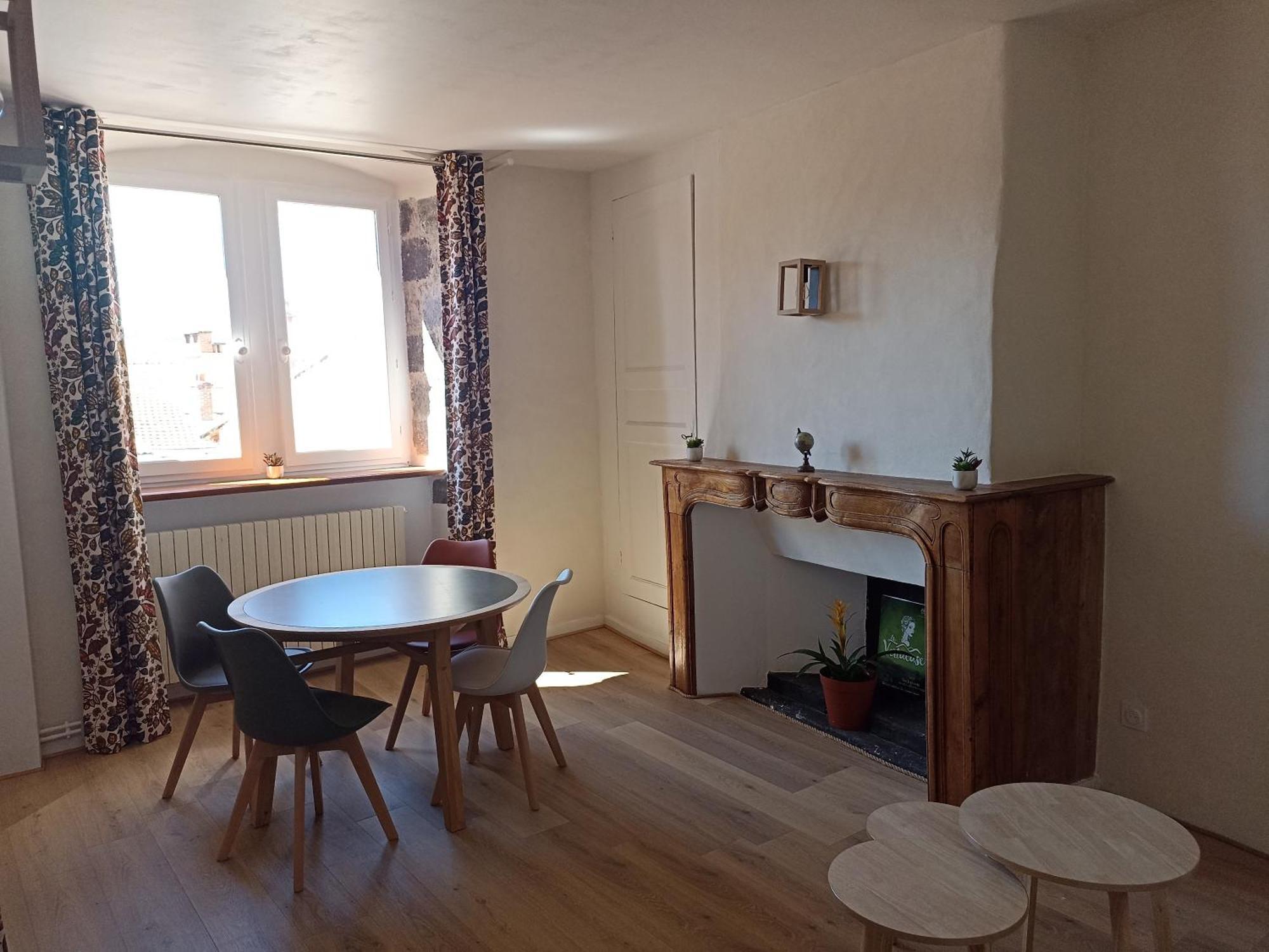 Aux Portes Du Mont Anis Le Puy-en-Velay Kamer foto